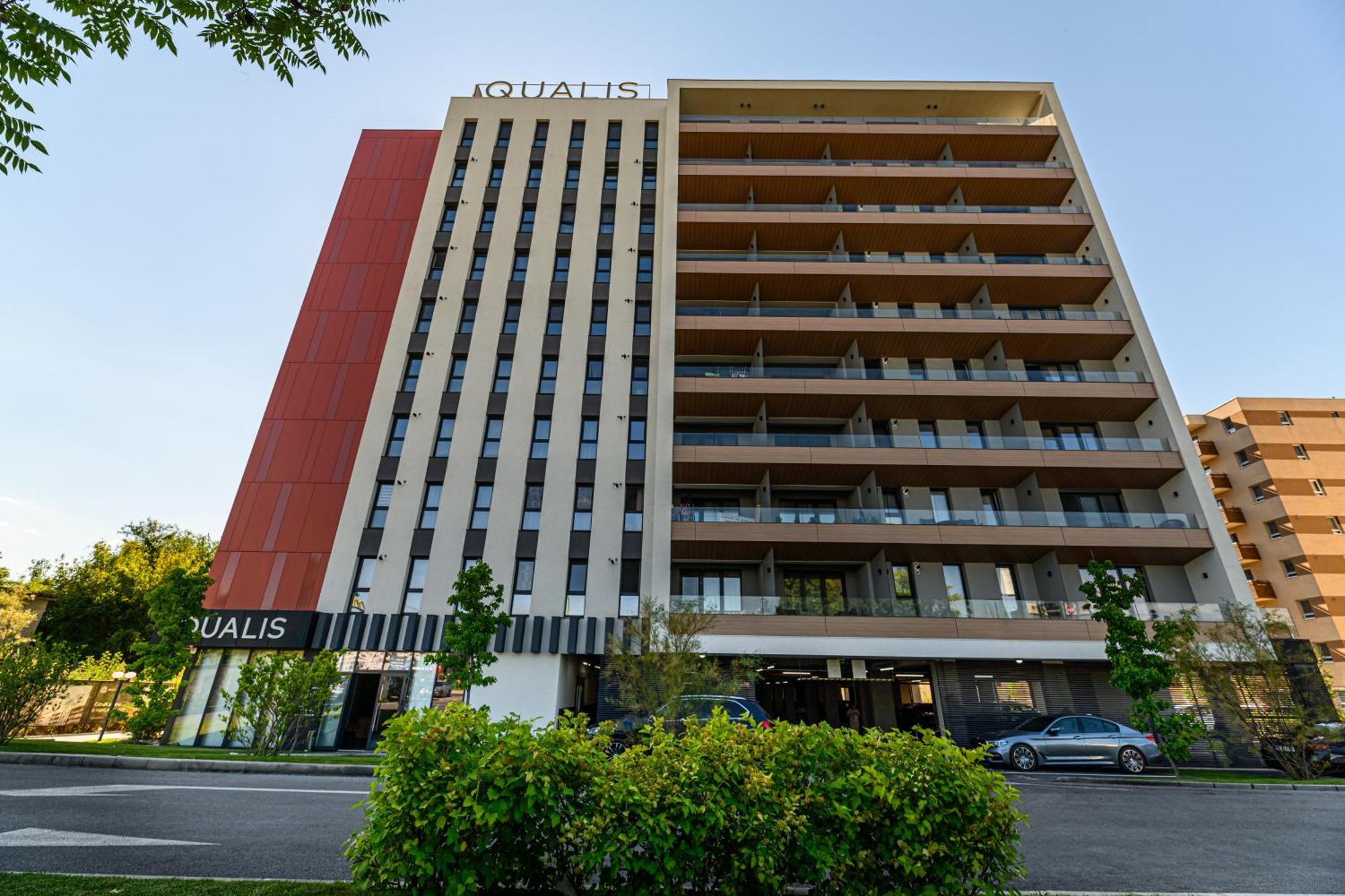 Luxury Landing Apartments Complex Qualis Брашов Экстерьер фото