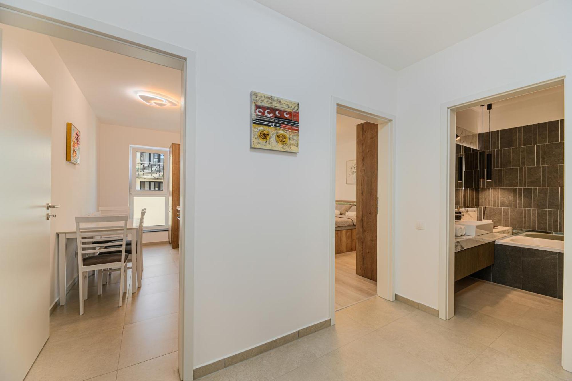 Luxury Landing Apartments Complex Qualis Брашов Экстерьер фото