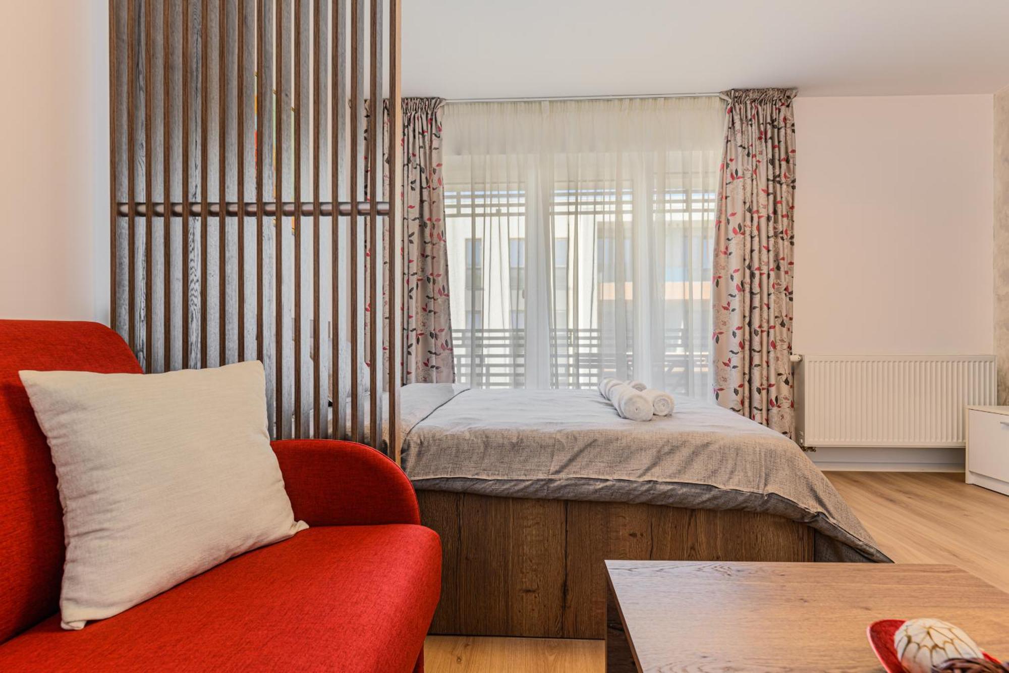 Luxury Landing Apartments Complex Qualis Брашов Экстерьер фото