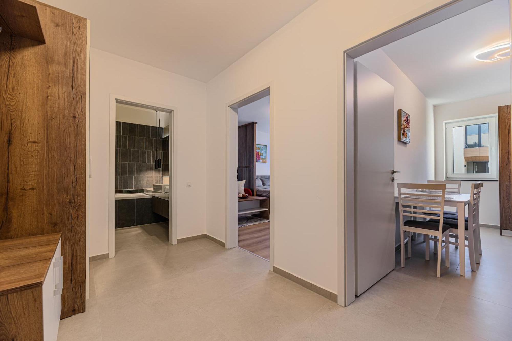 Luxury Landing Apartments Complex Qualis Брашов Экстерьер фото